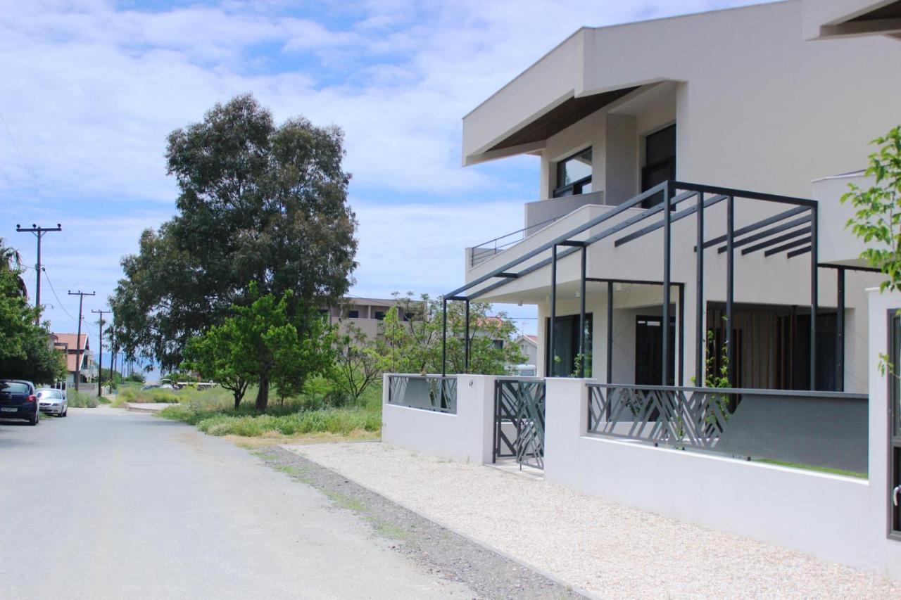 Aella Apartments Nikiti  Exterior photo