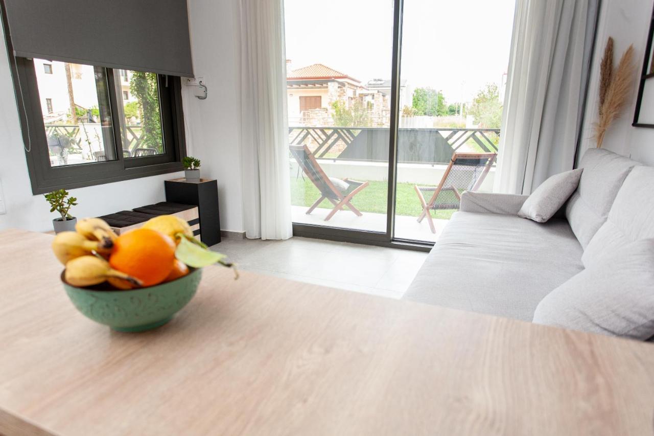 Aella Apartments Nikiti  Exterior photo